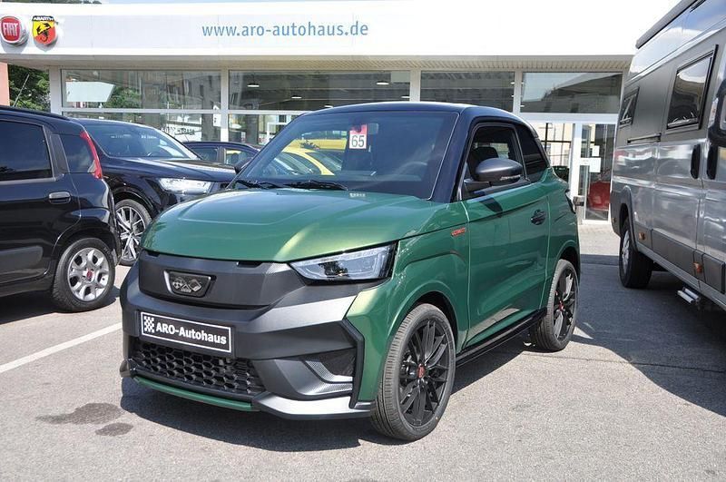 Grün Neu 2025 Ligier JS50 Kleinwagen | 21.790 € (Etwas zu teuer) - Bild 1/4