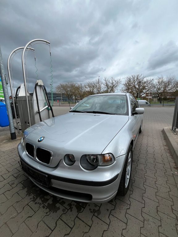 Gebraucht BMW 316 Compact Performance 116 PS (85 kW) 2002 Silber Kleinwagen