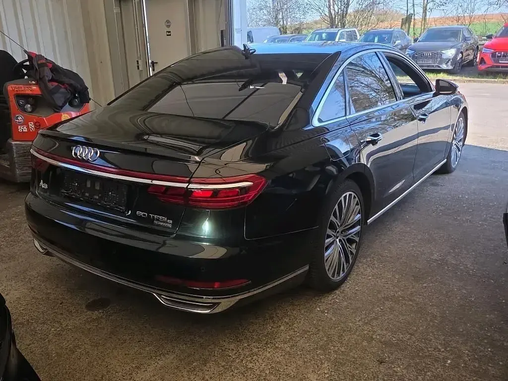 Gebraucht Audi A8 449 PS (330 kW) 2021 Schwarz Limousine