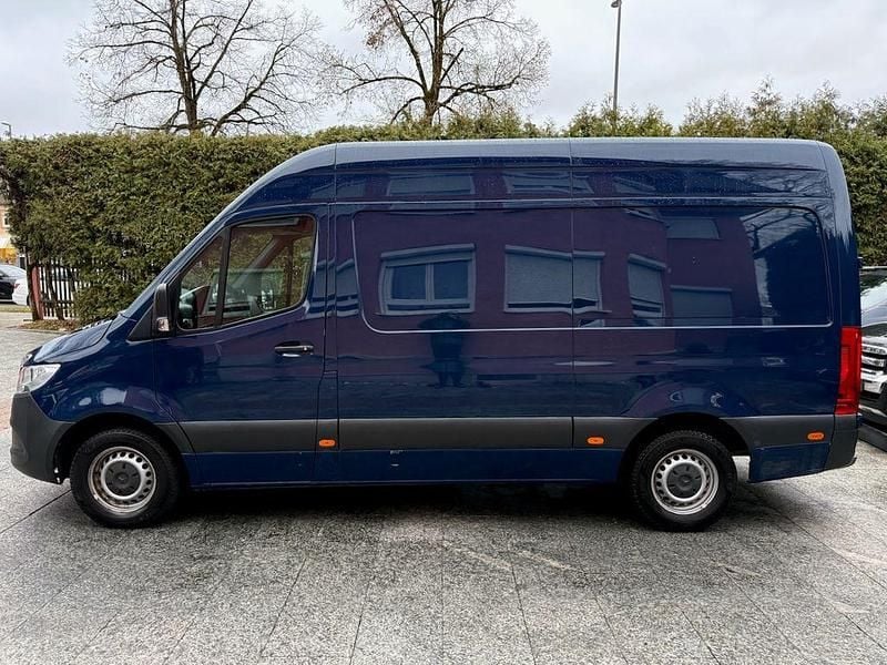 Gebraucht Mercedes Sprinter 163 PS (119 kW) 2019 Blau Van