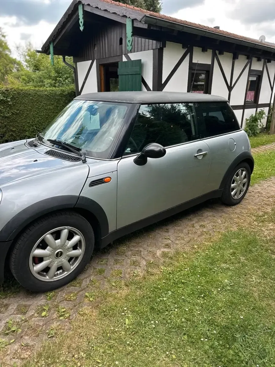 Gebraucht Mini ONE 90 PS (66 kW) 2004 Grau Kleinwagen