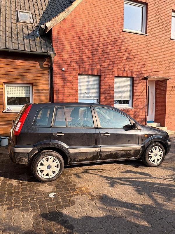 Gebraucht Ford Fusion 80 PS (58 kW) 2007 Schwarz Kleinwagen