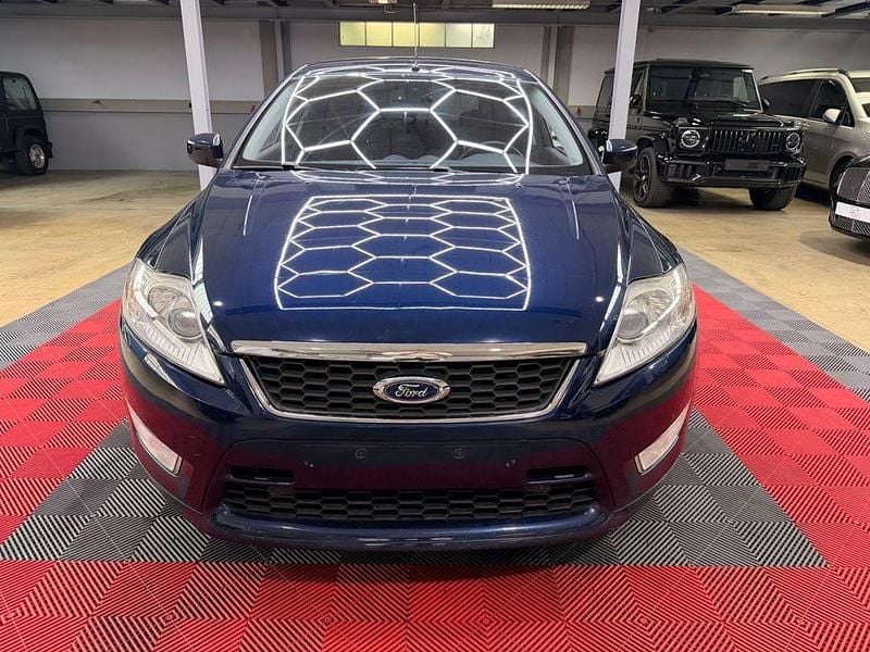 Second-hand Ford Mondeo 140 CP (102 kW) 2010 Albastru Berlinǎ