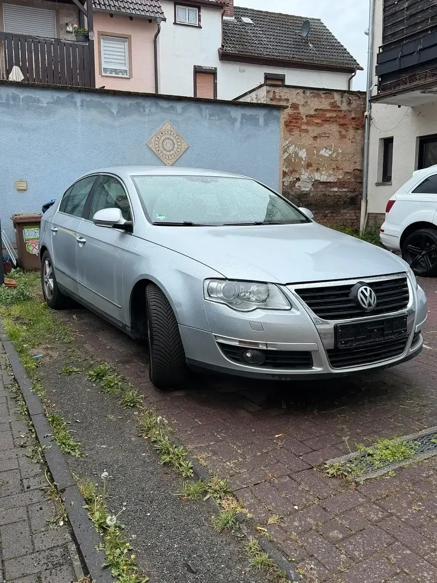 Gebraucht VW Passat 150 PS (110 kW) 2006 Silber Limousine