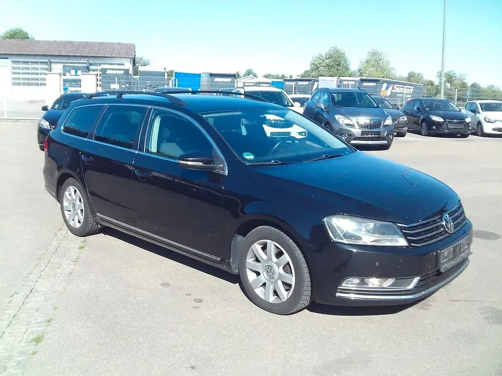 Gebraucht VW Passat Comfortline 140 PS (102 kW) 2013 Schwarz Kombi