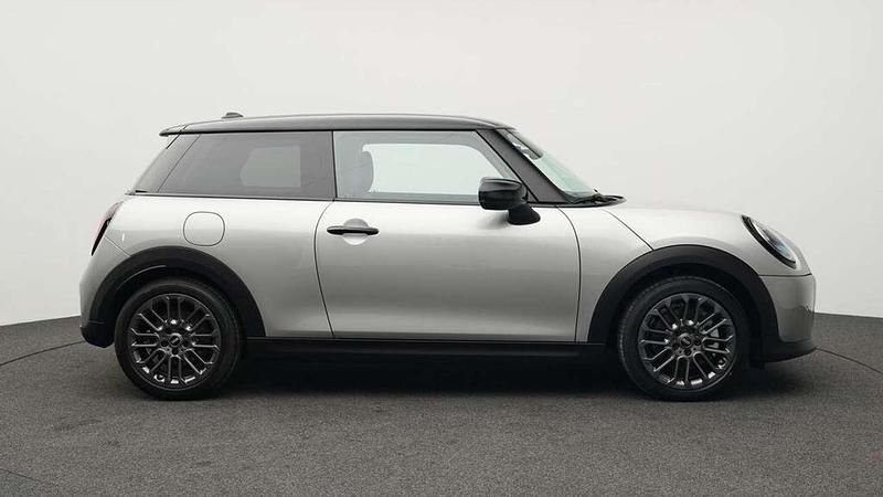 Gebraucht Mini Cooper Classic 156 PS (114 kW) 2024 Grau Kleinwagen
