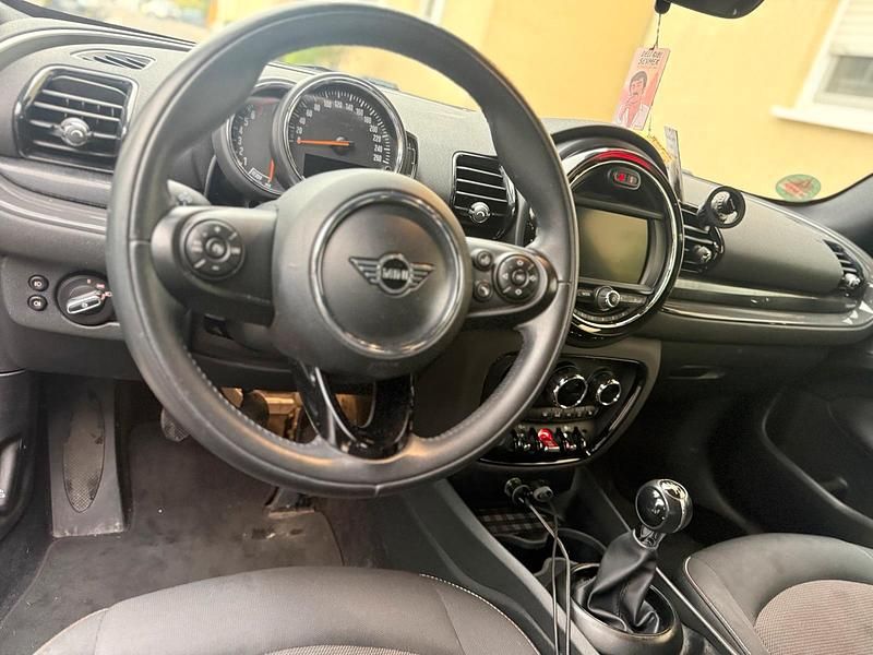 Gebraucht Mini One Clubman 102 PS (75 kW) 2019 Schwarz Kombi