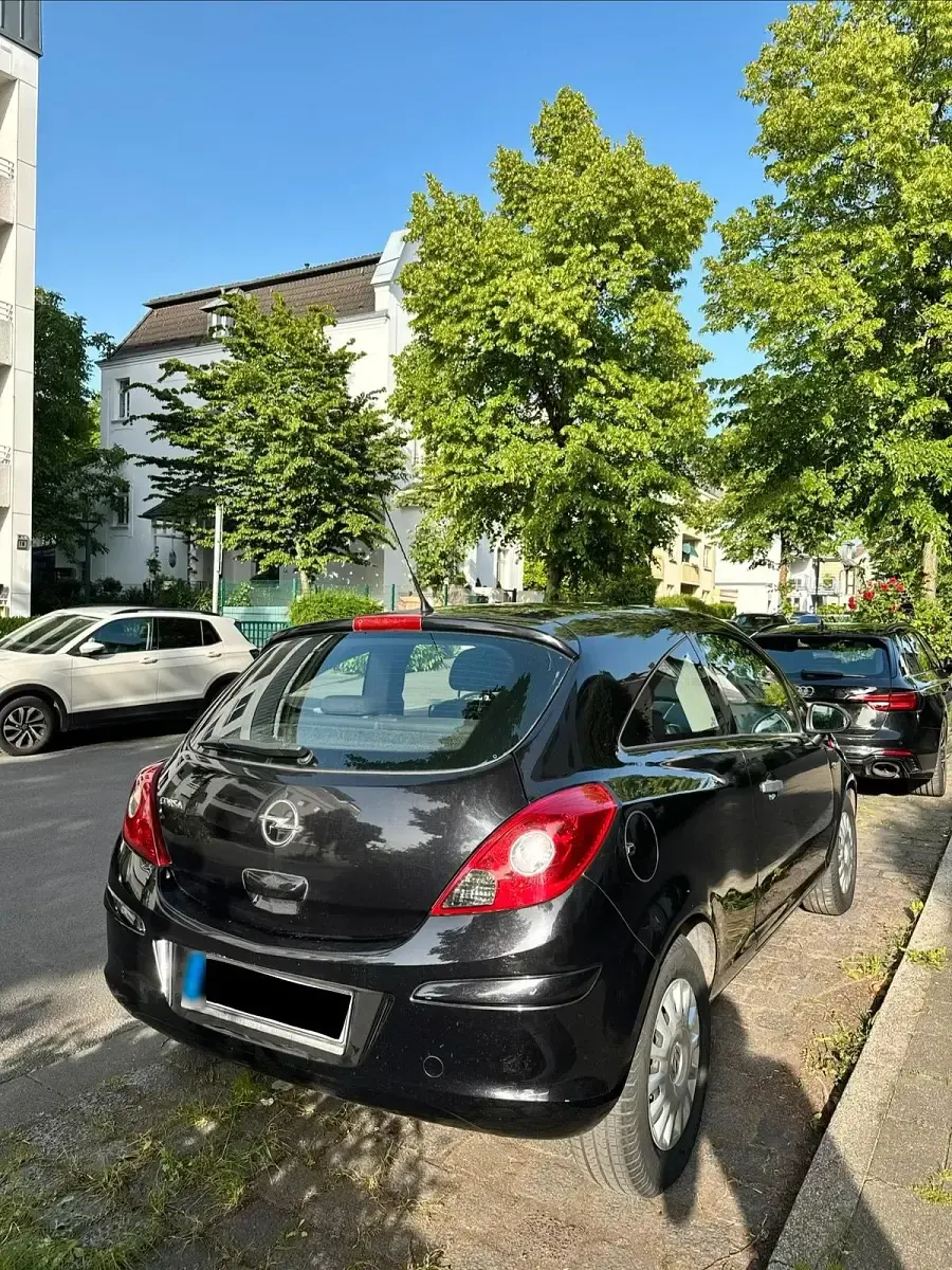 Gebraucht Opel Corsa 80 PS (58 kW) 2009 Schwarz Kleinwagen