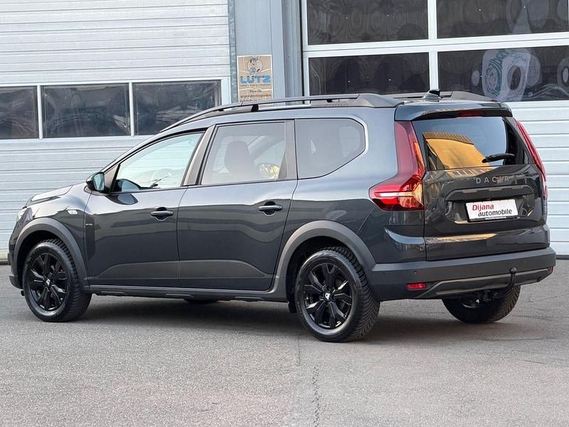 Gebraucht Dacia Jogger Extreme 101 PS (74 kW) 2022 Grau Van / Kleinbus