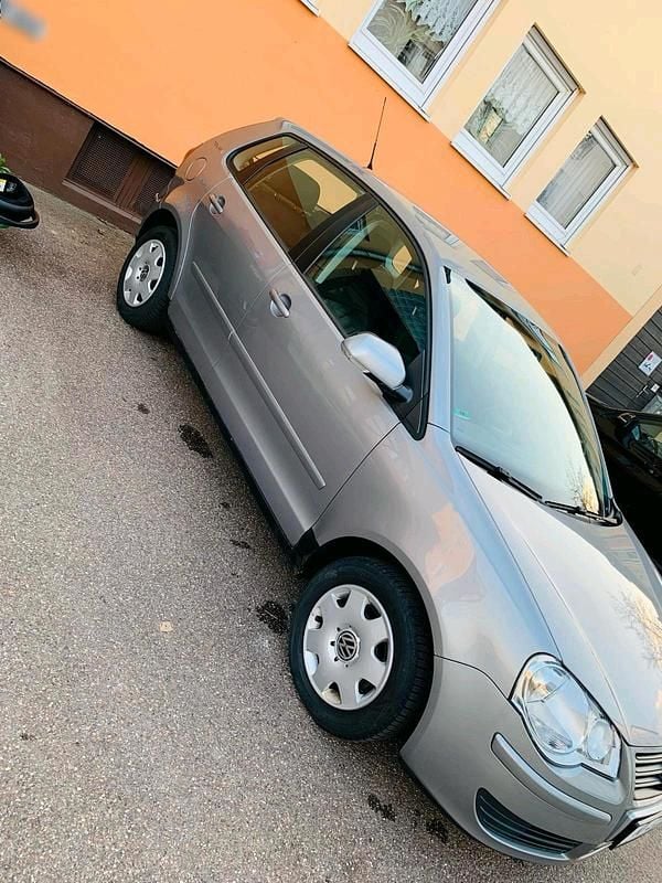 Gebraucht VW Polo 69 PS (50 kW) 2007 Grau Kleinwagen