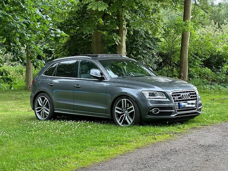 Gebraucht Audi SQ5 Competition 326 PS (239 kW) 2016 Grau SUV