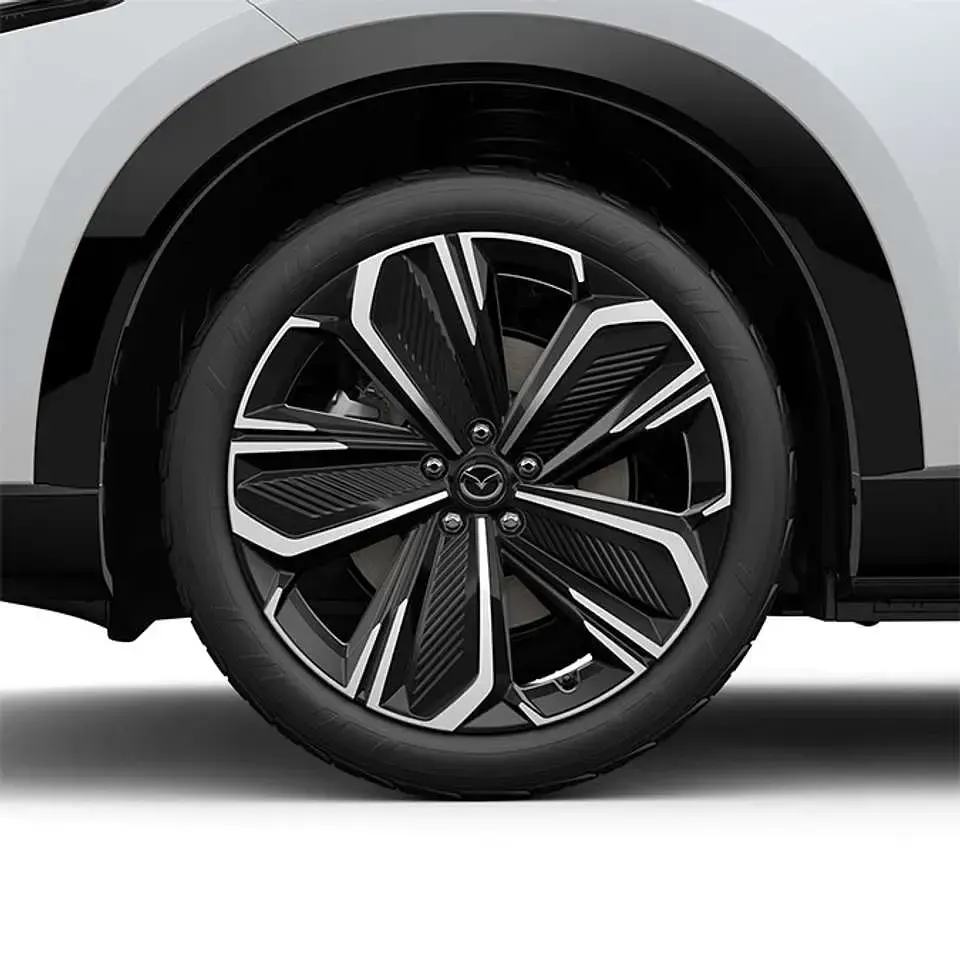 Neu Mazda CX-6e Takumi-Line 189 kW (258 PS) 2026 Multitone machine grey  blac SUV