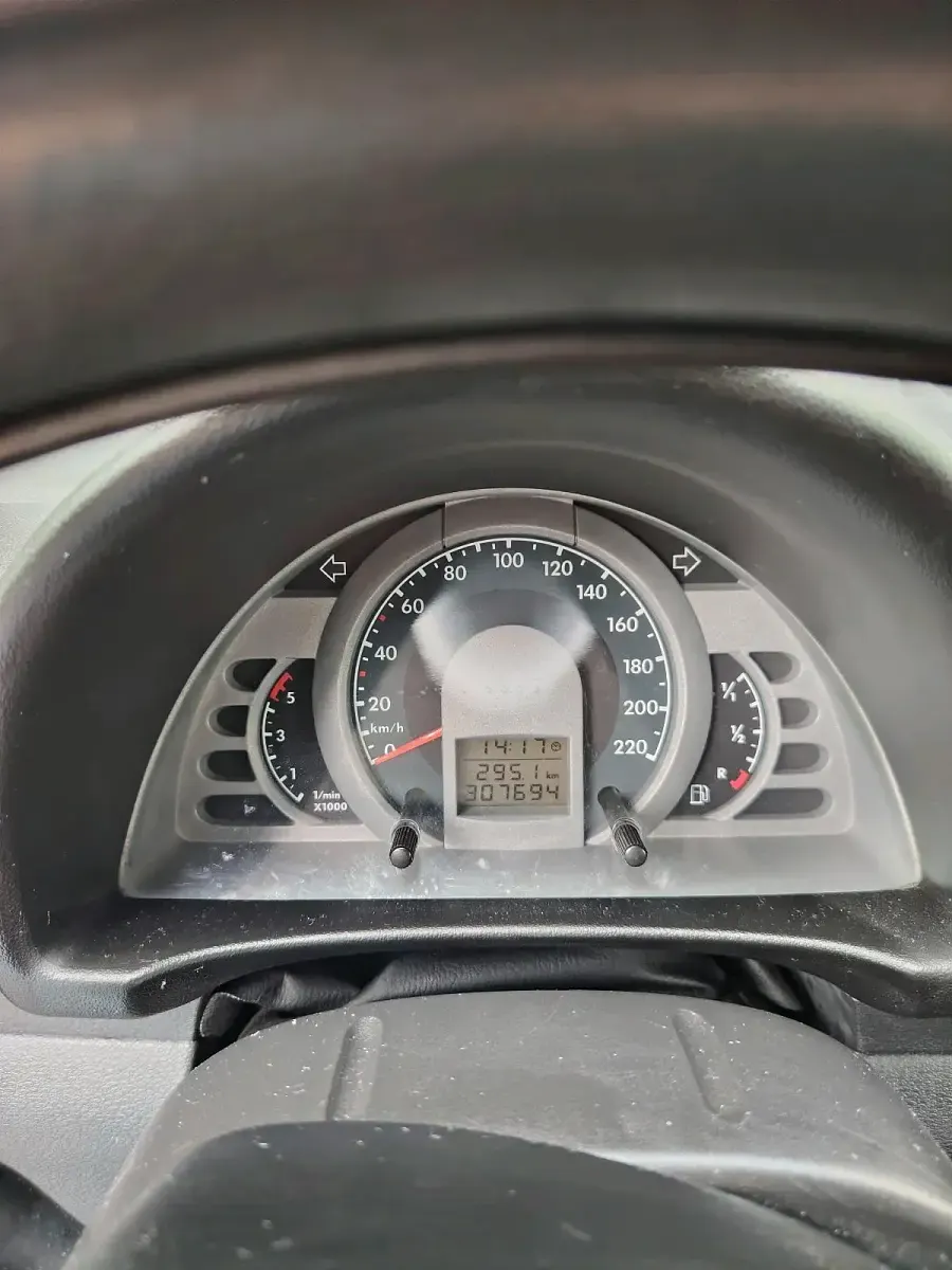 Gebraucht VW Fox 70 PS (51 kW) 2006 Silber Kleinwagen