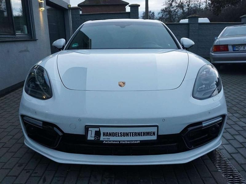 Gebraucht Porsche Panamera 421 PS (309 kW) 2017 Cararaweiss Limousine