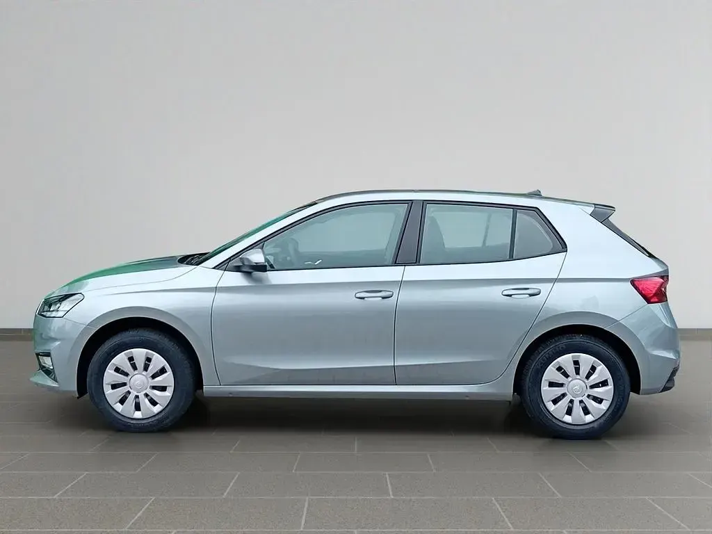 Neu Skoda Fabia Essence 80 PS (58 kW) 2026 Silber Kleinwagen