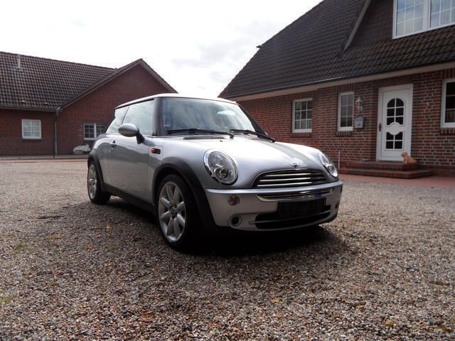 Usata Mini Cooper 116 CV (85 kW) 2006 Argento Utilitaria