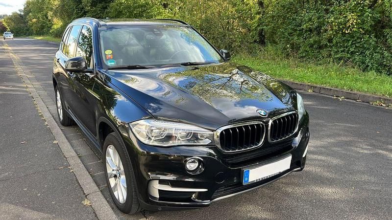 Schwarz Gebraucht 2016 BMW X5 Comfort Edition SUV | 26.900 € (Guter Preis) - Bild 1/4