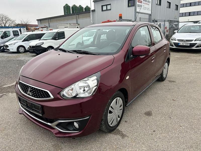 Gebraucht Mitsubishi Space Star Diamant Edition 71 PS (52 kW) 2017 Rot Limousine