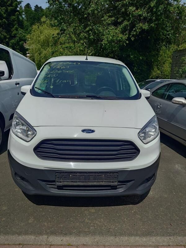 Weiß Gebraucht 2017 Ford Transit Van / Kleinbus | 7.800 € (Superpreis) - Bild 1/4