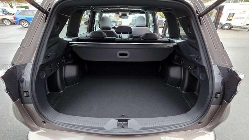 Neu Subaru Forester 136 PS (100 kW) 2025 Brilliant bronze SUV