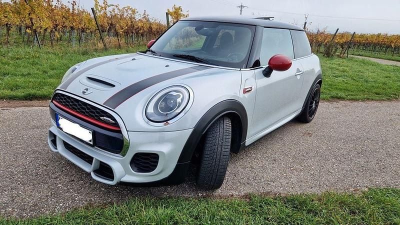 Gebraucht Mini John Cooper Works 231 PS (169 kW) 2015 Silber Kleinwagen