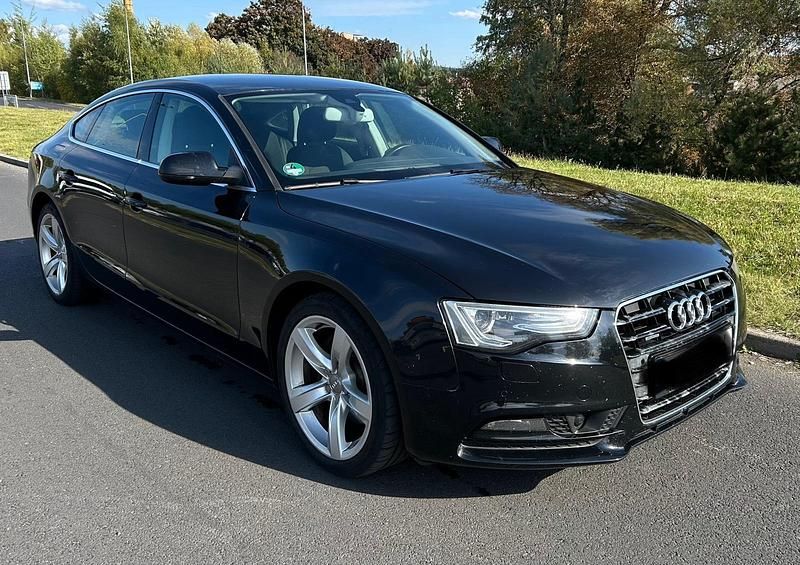 Schwarz Gebraucht 2013 Audi A5 Sportback Limousine | 10.450 € (Guter Preis) - Bild 1/4
