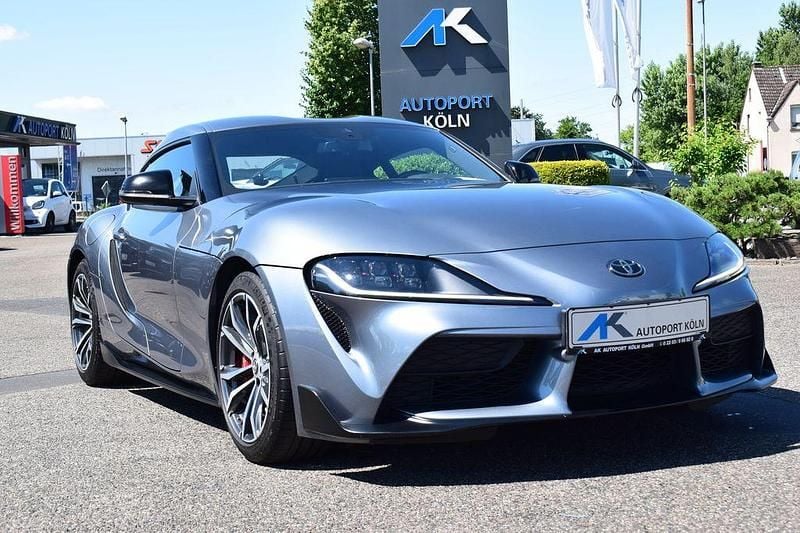 Ice grey (metallic) Gebraucht 2022 Toyota Supra Coupé | 43.890 € (Fairer Preis) - Bild 1/4
