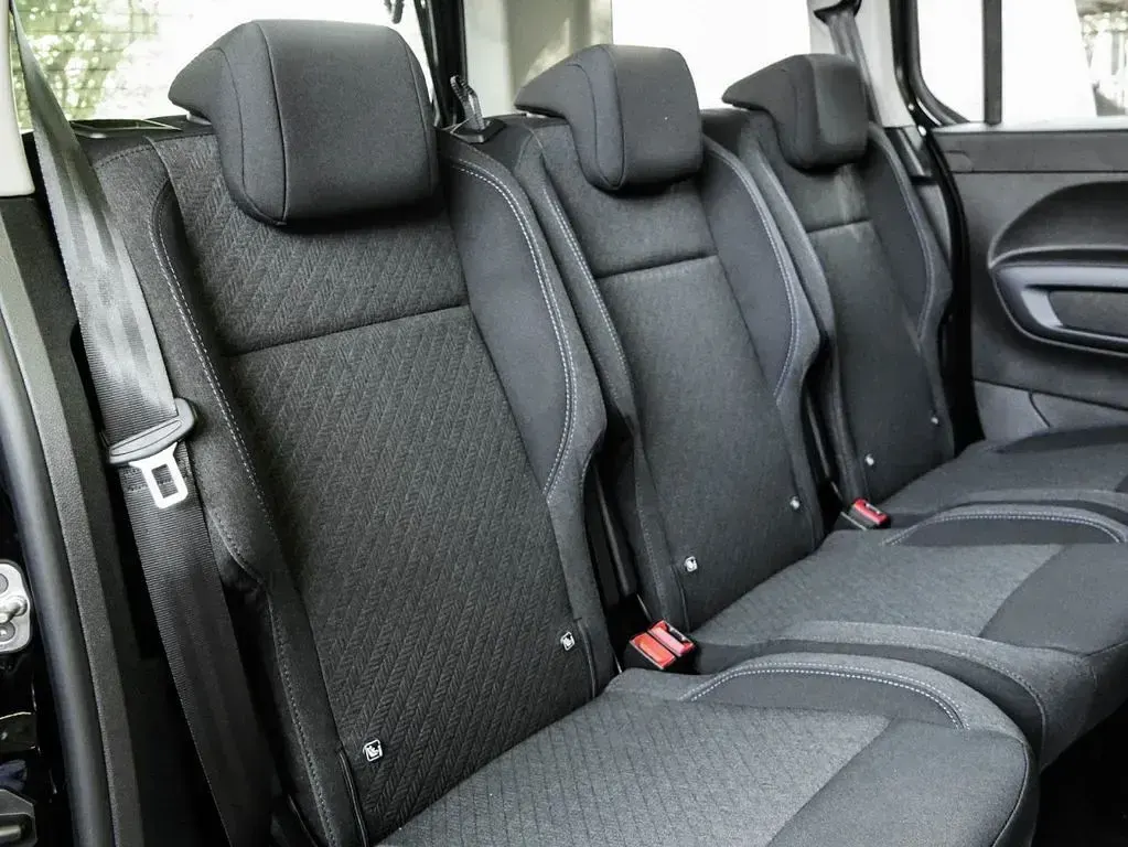 Gebraucht Fiat e-Doblò Launch Edition 100 kW (136 PS) 2023 Schwarz Van / Kleinbus