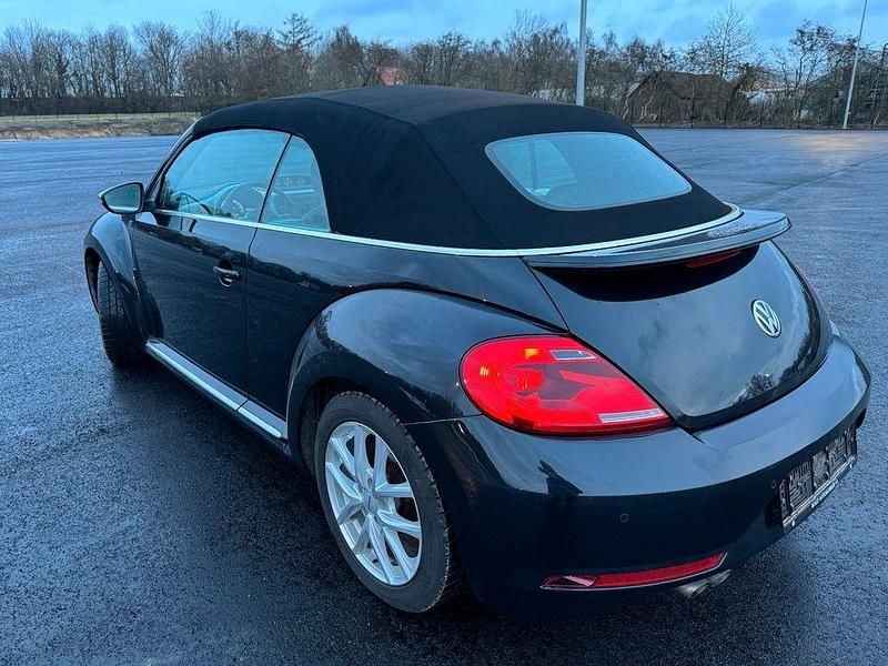 Gebraucht VW Beetle Sportline 150 PS (110 kW) 2016 Schwarz Kleinwagen