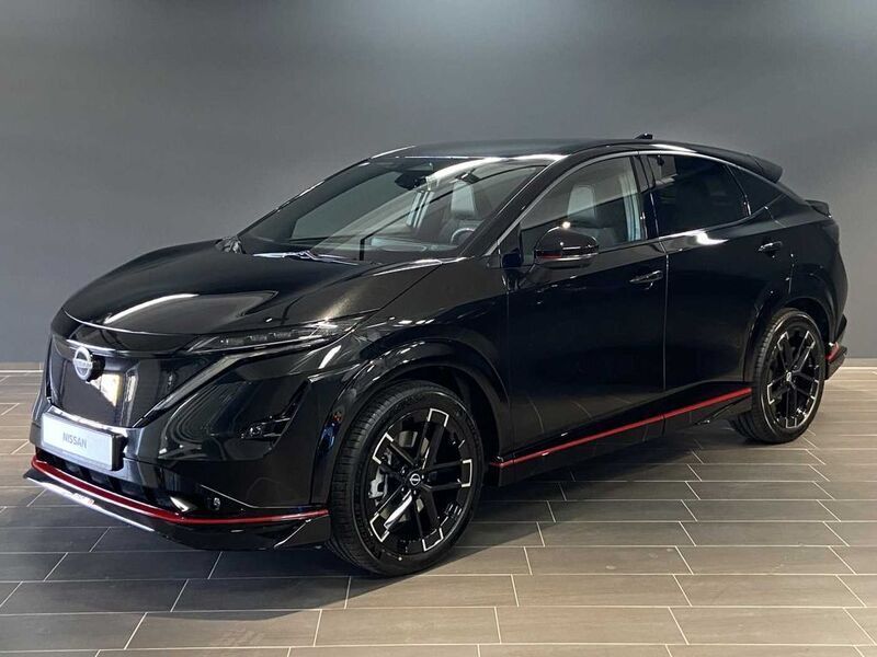 Pearl black Neu 2025 Nissan Ariya Nismo SUV | 54.261 € (Fairer Preis) - Bild 1/4