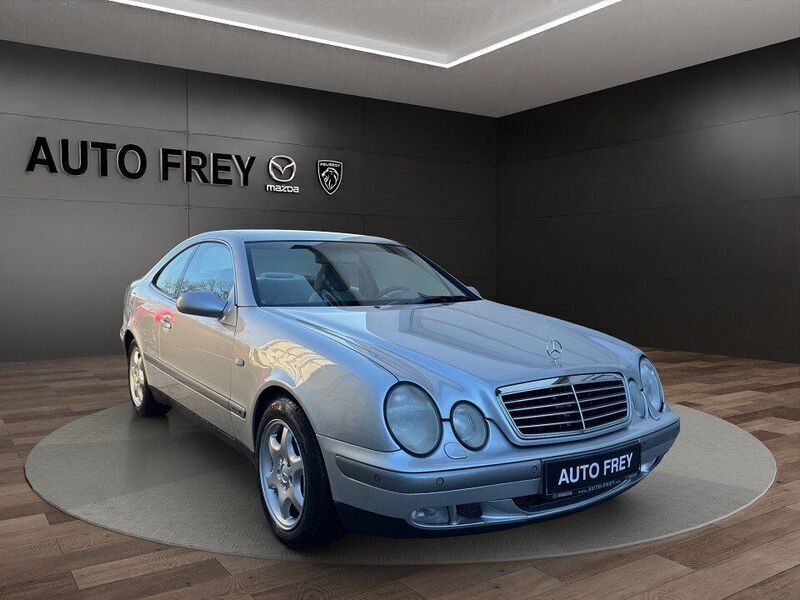 Silber Gebraucht 1998 Mercedes CLK320 Elegance Coupé | 1.990 € (Superpreis) - Bild 1/3