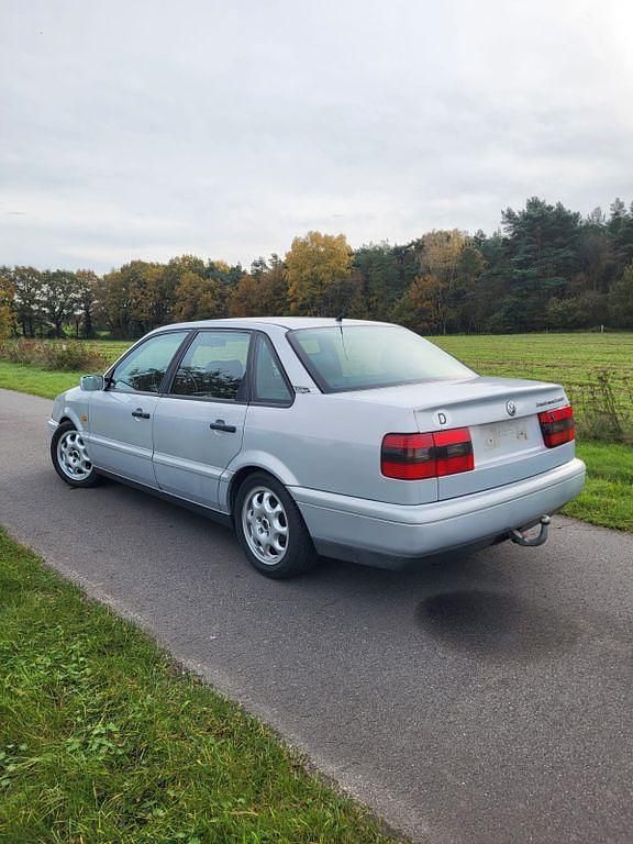 Gebraucht VW Passat Exclusive 175 PS (128 kW) 1996 Silber Limousine