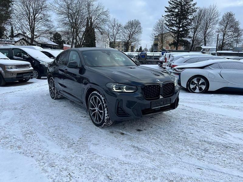 Grau Gebraucht 2022 BMW X4 M Sport SUV | 38.900 € - Bild 1/4