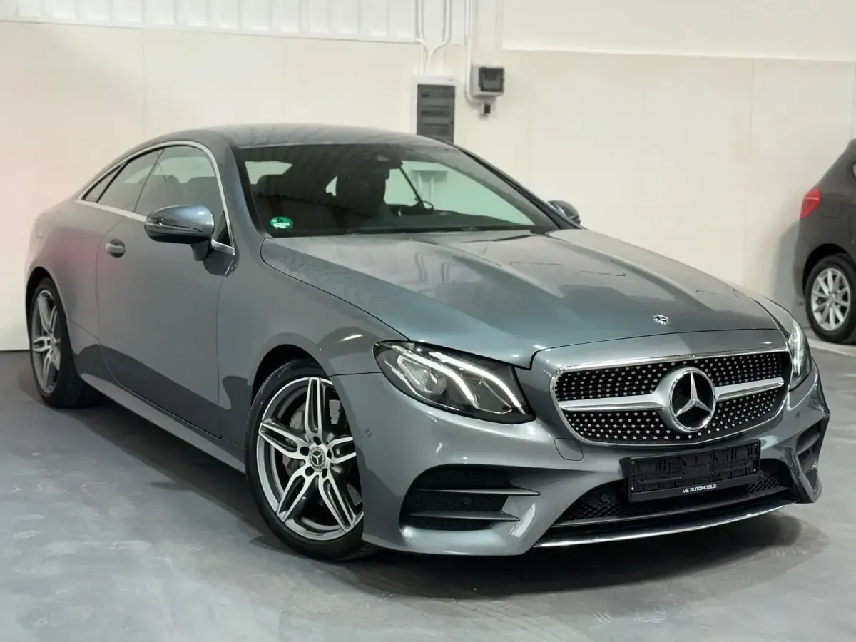 Gebraucht Mercedes E300 AMG line 245 PS (180 kW) 2018 Grau Coupé