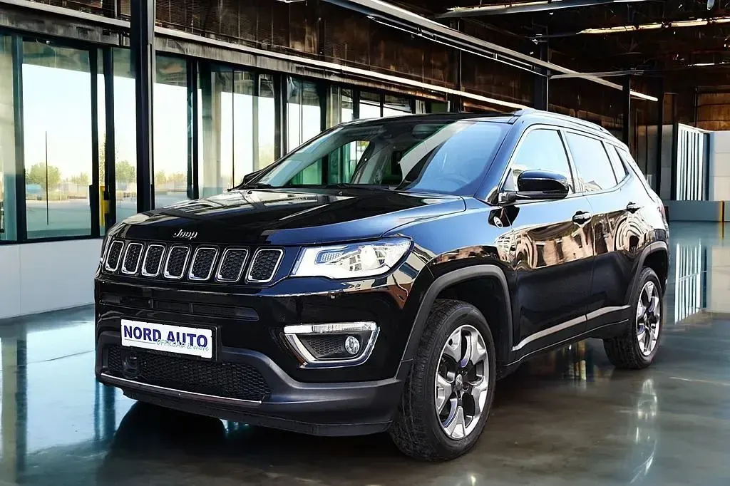 Gebraucht Jeep Compass 170 PS (125 kW) 2017 Schwarz SUV