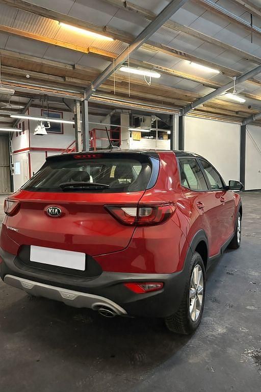 Gebraucht Kia Stonic Style 84 PS (61 kW) 2018 Rot SUV
