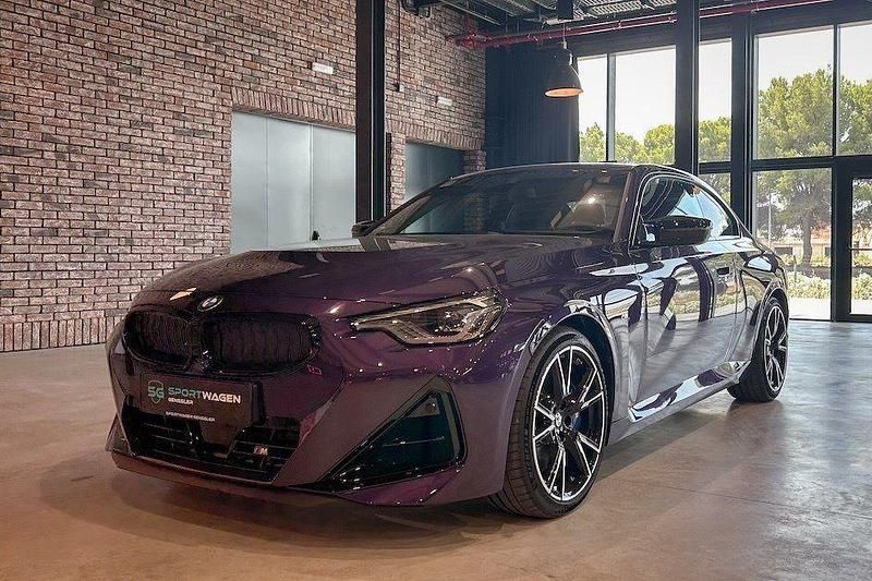 Violett Gebraucht 2025 BMW M240 M Sport | 54.990 € (Fairer Preis) - Bild 1/4