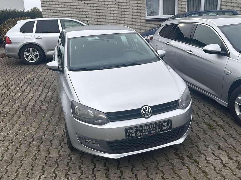 Gebraucht VW Polo Team 86 PS (63 kW) 2010 Reflexsilber met a7w / la7w Kleinwagen