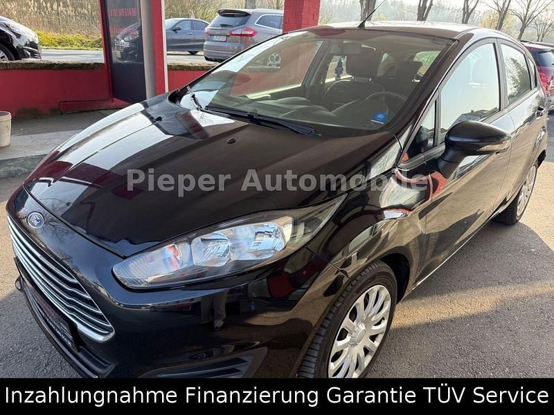 Gebraucht Ford Fiesta Trend 82 PS (60 kW) 2014 Schwarz Kleinwagen