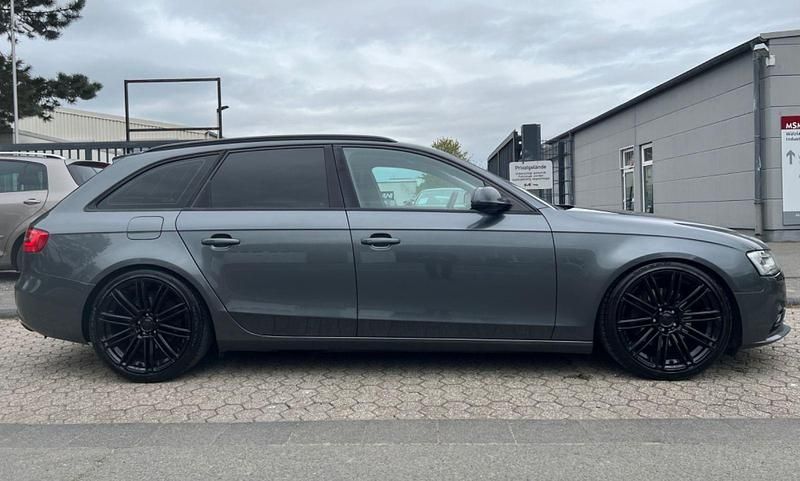 Gebraucht Audi A4 Ambition 211 PS (155 kW) 2012 Grau Kombi