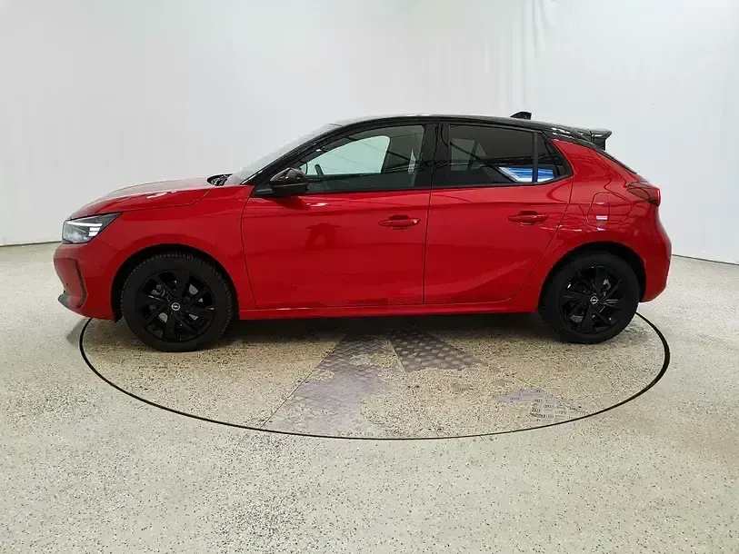 Usata Opel Corsa 101 CV (74 kW) 2023 Rosso Berlina
