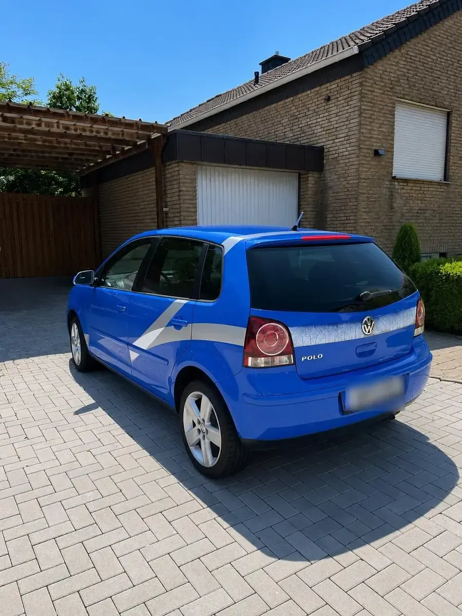 Gebraucht VW Polo Edition 80 PS (58 kW) 2009 Blau Kleinwagen