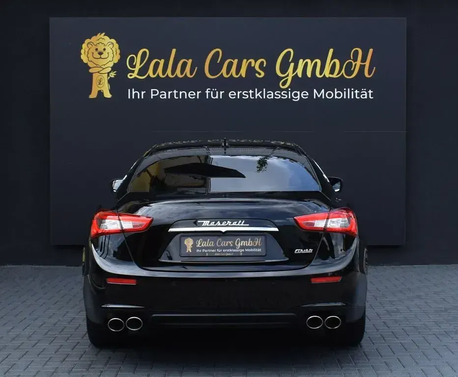 Gebraucht Maserati Ghibli 275 PS (202 kW) 2015 Schwarz Limousine
