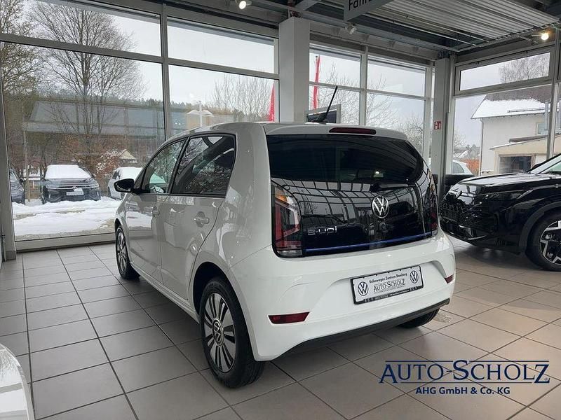 Gebraucht VW e-up! Style 61 kW (83 PS) 2022 Weiß Kleinwagen