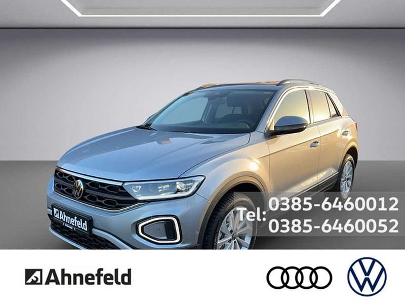 Pyrit silber Gebraucht 2025 VW T-Roc Life SUV | 40.400 € (Guter Preis) - Bild 1/4