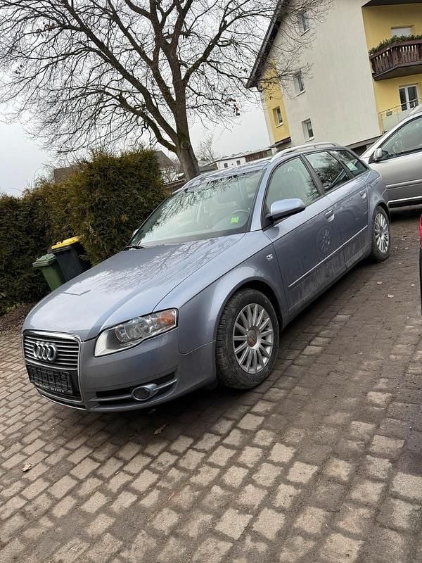 Gebraucht Audi A4 163 PS (119 kW) 2005 Grau Kombi