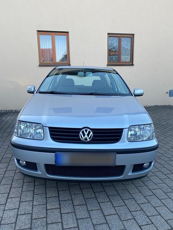 Gebraucht VW Polo 75 PS (55 kW) 2001 Silber Kleinwagen