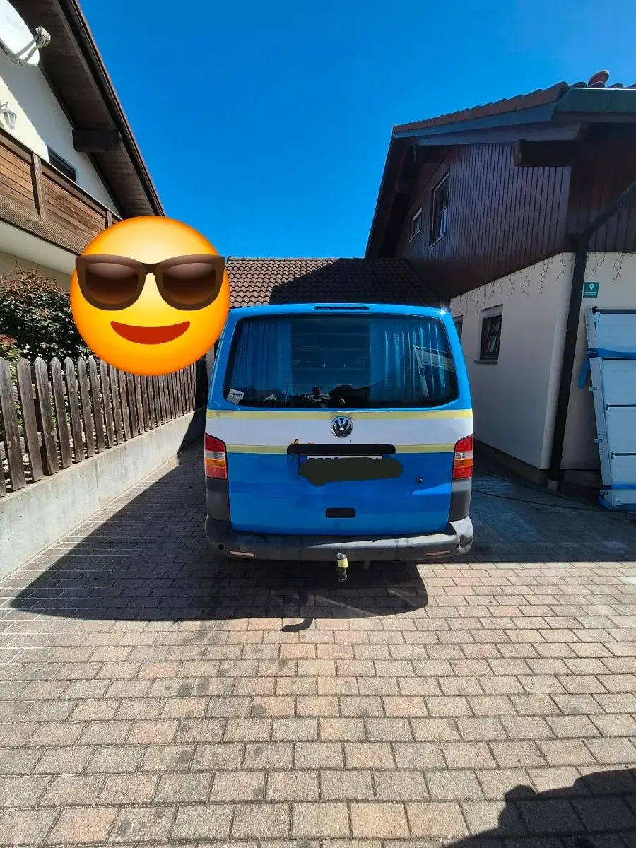 Gebraucht VW Caravelle 130 PS (95 kW) 2006 Blau Van