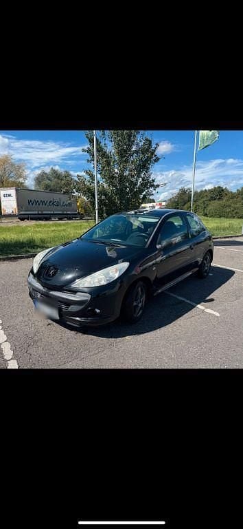 Schwarz Gebraucht 2010 Peugeot 206+ Kleinwagen | 1.500 € (Guter Preis) - Bild 1/4