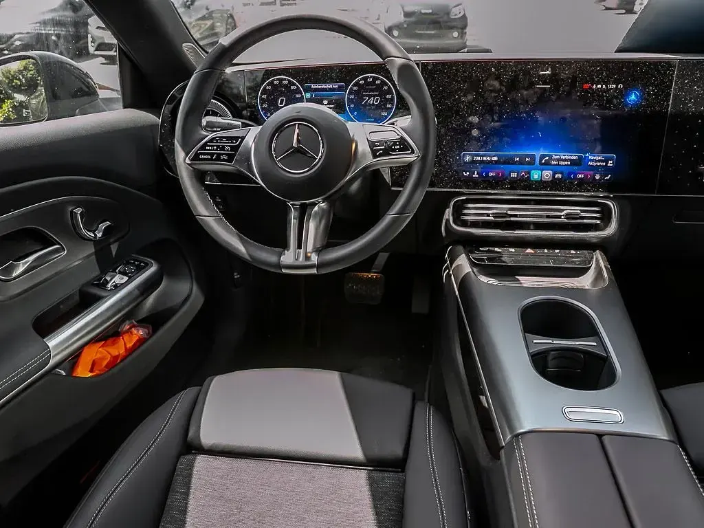 Gebraucht Mercedes CLA 250+ Premium 200 kW (272 PS) 2025 Schwarz Limousine